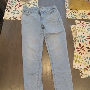 Woman Levi's 711 skinny size 25